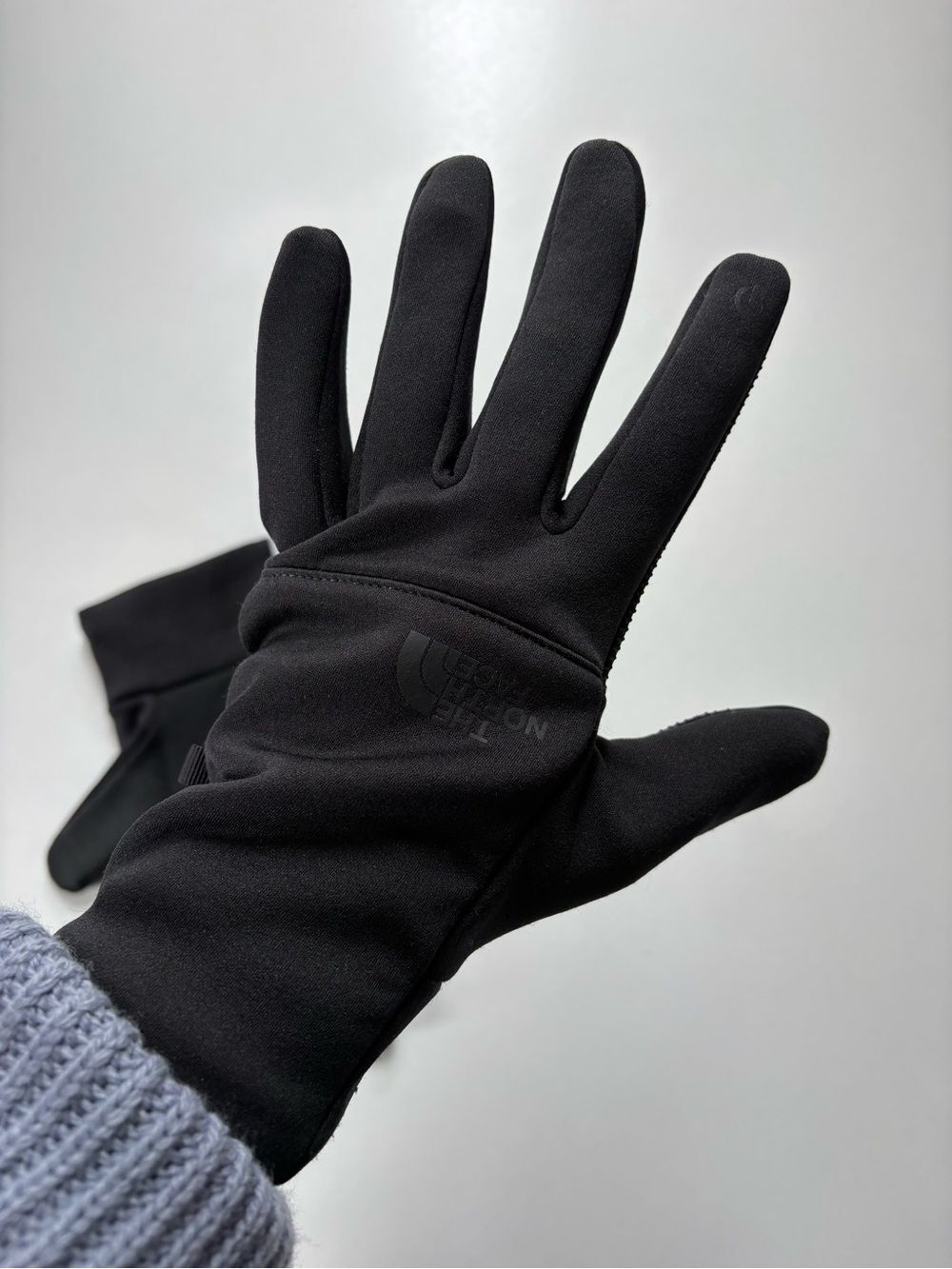 THE NORTH FACE Etip Touchscreen Compatible, Lightweight Winter Gloves
